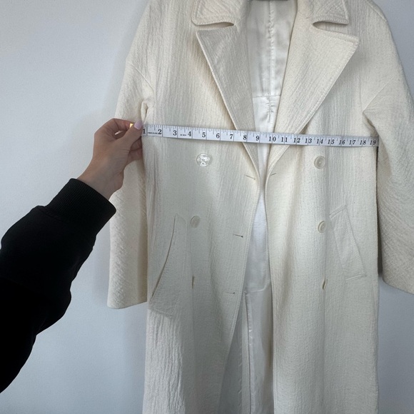 Zara Double-Breasted Cream Coat - Picture 6 of 16